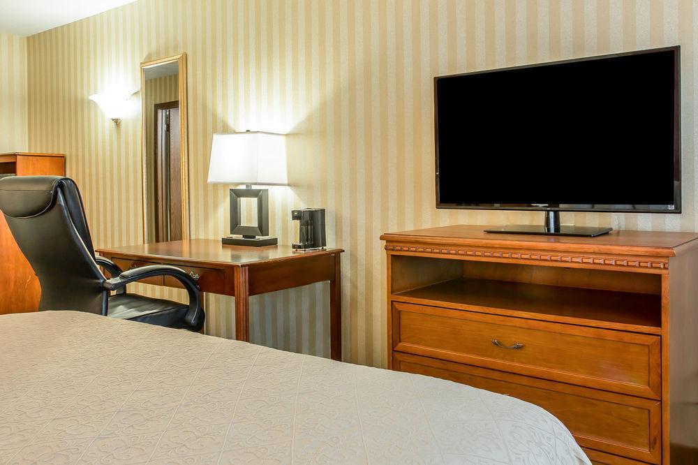 Quality Inn Gaylord Eksteriør bilde