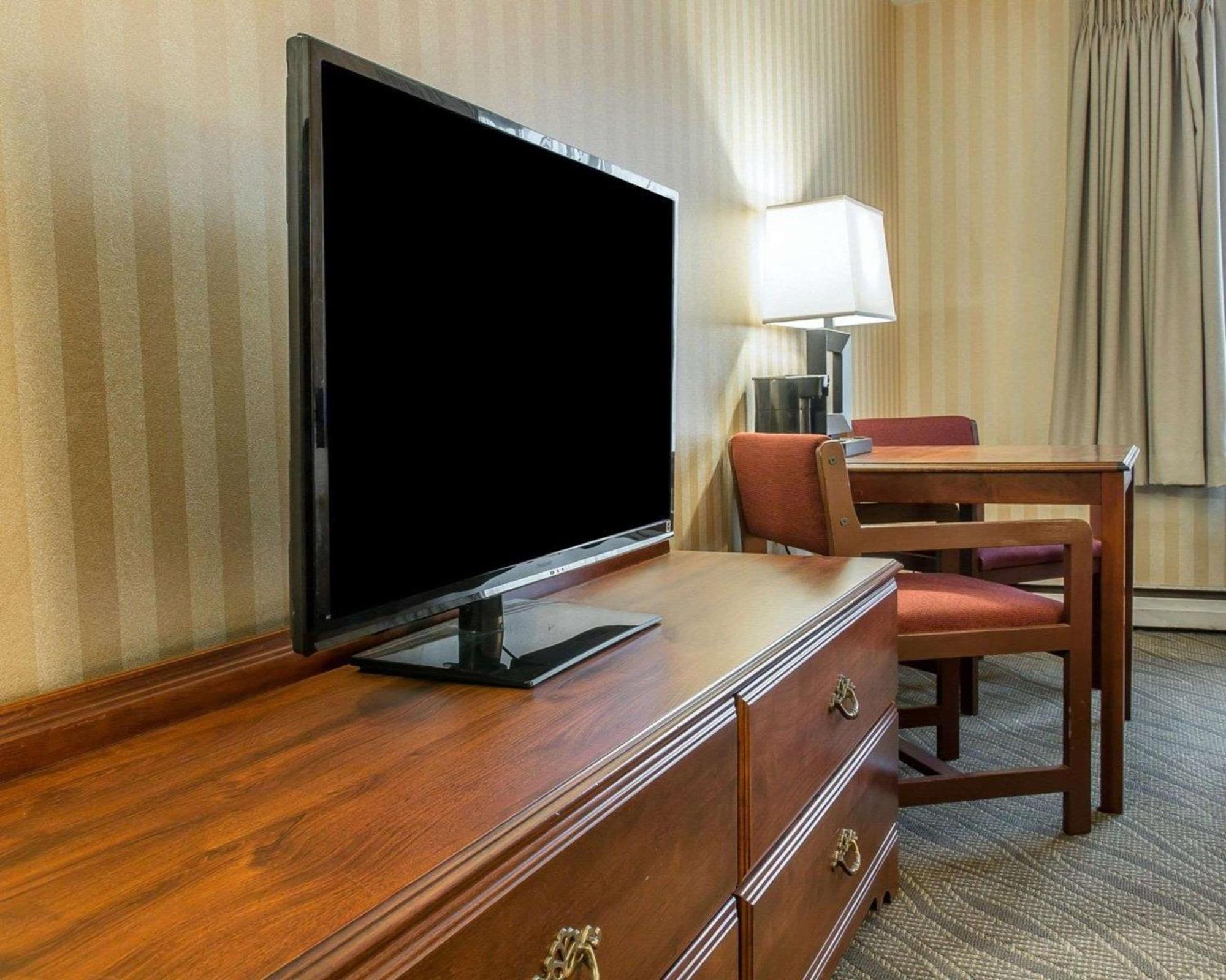 Quality Inn Gaylord Eksteriør bilde